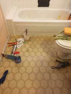 Before & After Tub Tile Cleaning & Repair in Glendale, AZ (8)